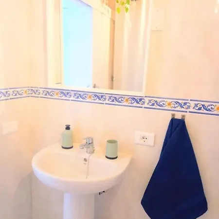 Privada Dorive Con Bano Privado Διαμέρισμα *